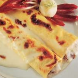 Crespelle al radicchio gorgonzola e porri